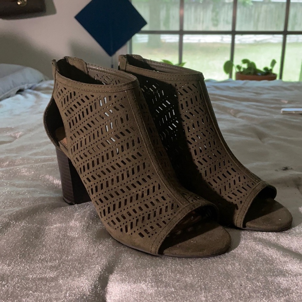 Cato’s Dark Green Fall Booties